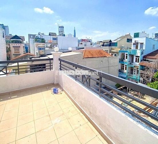 Bán Nhà Hẻm Xe Hơi ngay Hàng Xanh Bình Thạnh - 92m2 - 4tầng- 10.5tỷ