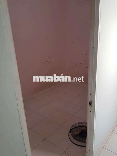 Nha cho thuê.4m × 12m làu 3p ngủ 2wc