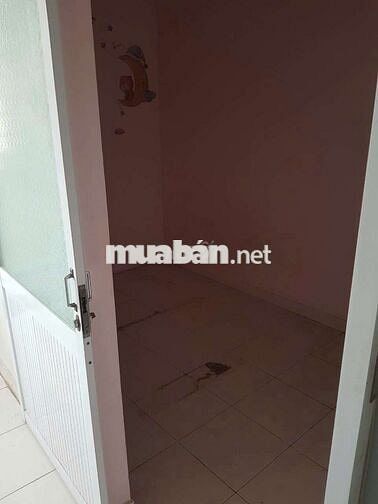 Nha cho thuê.4m × 12m làu 3p ngủ 2wc