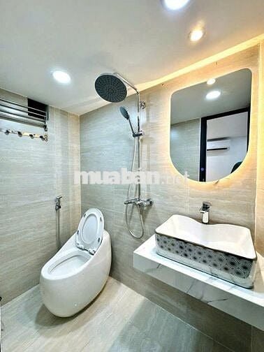 BÁN NHÀ HẺM TRẦN BÌNH TRỌNG – Q. BÌNH THẠNH. Giá: 3,45 tỷ