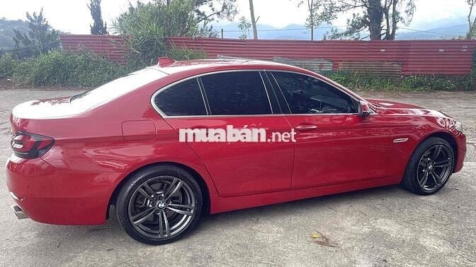 BMW 520i Series 2014 - 100 km