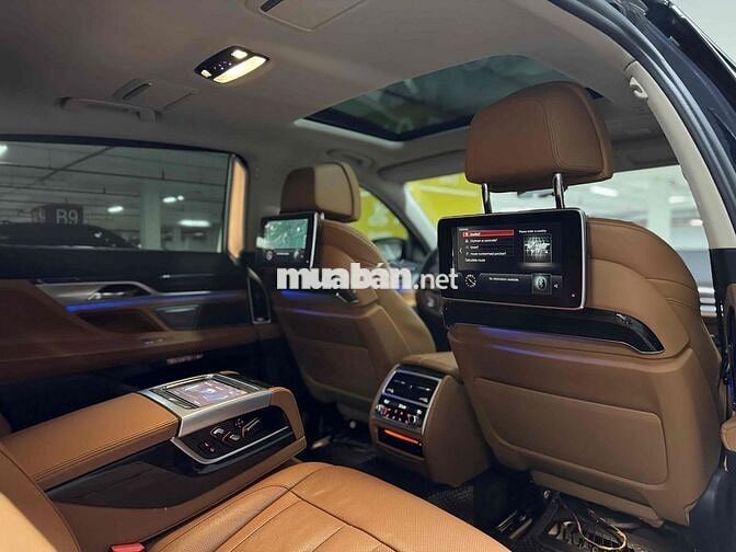BMW 730LI model 2019