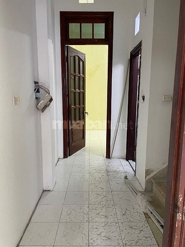 Cho thuê Phòng  ngõ 160 Trần Đại Nghĩa Dt 16m2 3,5tr/1 th,