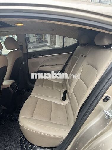 Hyundai Elantra 2019 1.6 AT - 86836 km