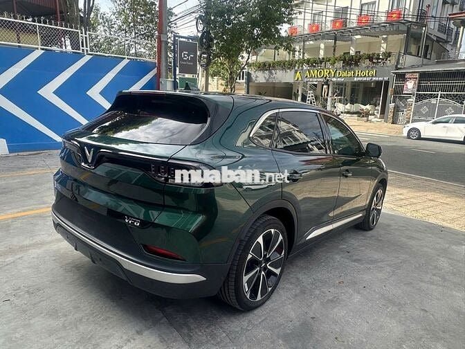 VinFast VF8 Plus 2023 - 45000 km
