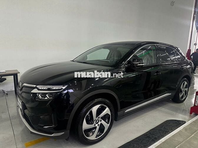 VinFast VF8 Xe Chính Chủ - 40000 km