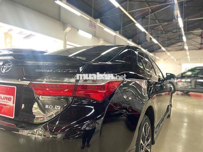 Toyota Corolla Altis 2018 2.0V Sport - 13537 km