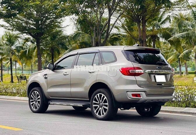 ✅ Ford Everest Nhập Thái 2 Cầu - Xe Zin có Góp