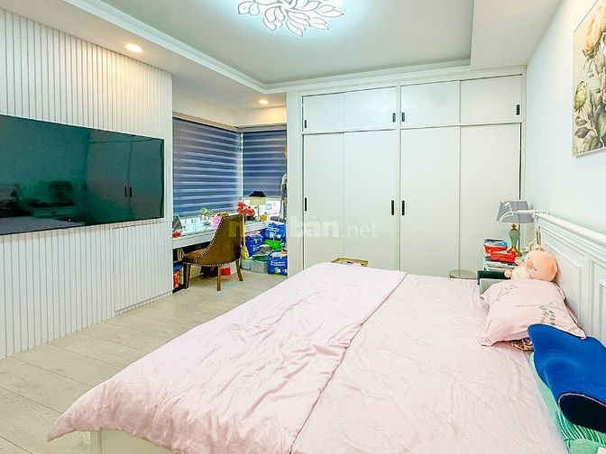 Bán Căn hộ tại Saigon Pearl Bình Thạnh gồm 3 phòng ngủ 135m2