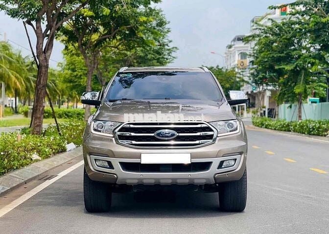 ✅ Ford Everest Nhập Thái 2 Cầu - Xe Zin có Góp