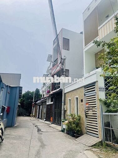 BÁN LÔ ĐẤT 230m2, N 12,5m,  nở hậu, HXH, NGAY UBND TRƯỜNG THỌ, THỦ ĐỨC