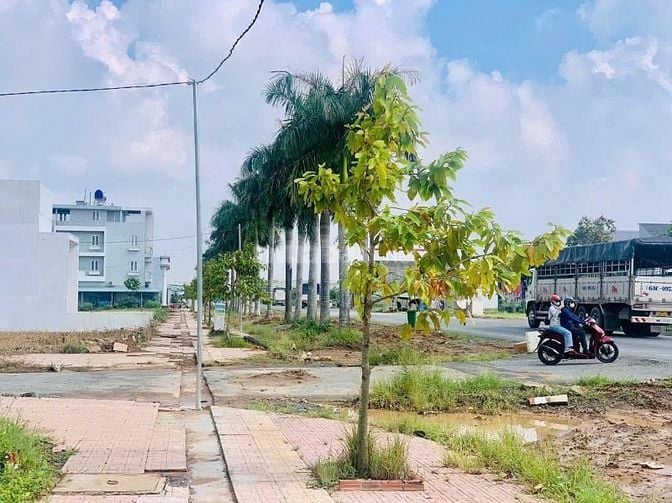 🆘 1ty230 _ Chính chủ cần bán lô đất 100m2 ngay  Gần Trung Tâm Hành