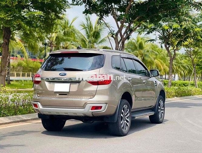 ✅ Ford Everest Nhập Thái 2 Cầu - Xe Zin có Góp