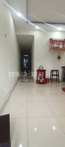 Bán CC Lầu 1, dt: 101m2, 3pn, 2wc, Hải Thượng Lãn Ông, Q5. 3.6 tỷ