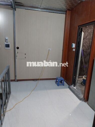 Căn tầng 2 tổng 60m độc lập 2 ngủ