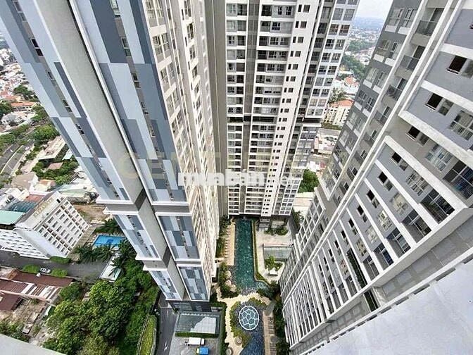 Chung cư Happy One Central 2pn 2wc 10tr/th mới 100% full nội thất