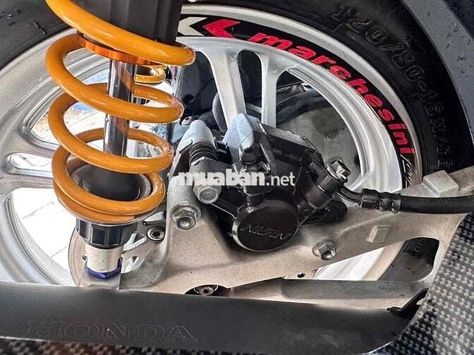 SH 150i 2019 ABS Trắng xe trùm mềm 95% xe nữ chạy