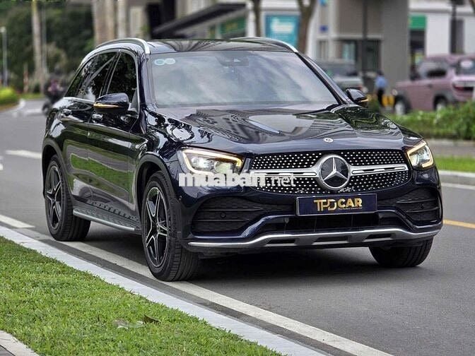 Mercedes Benz GLC300 2021 - 33000 km