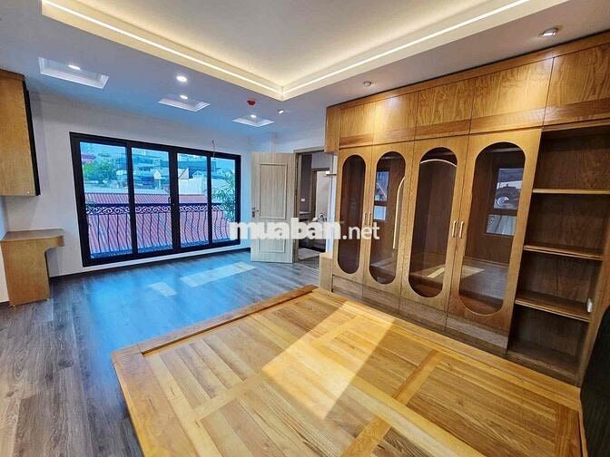 Chậm Tay Là Mất , Chủ Nhà Cần Bán Nhà Ngõ Oto vào nhà Vũ Tông Phan
