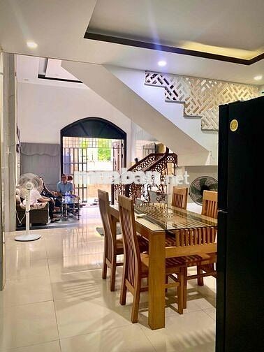 LÔ GÓC 2 TẦNG MỚI - SÁT BIỂN SƠN TRÀ - GIÁ CHỈ 5,2 tỷ