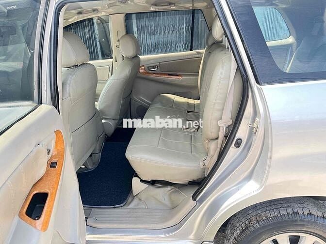 Toyota Innova 2009 G  Xe gia đình không dịch vụ