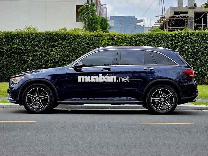 Mercedes Benz GLC300 2021 - 33000 km