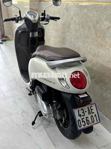 SCOOPY khoá ga 2025 trắng mới keng 43AE-056.01