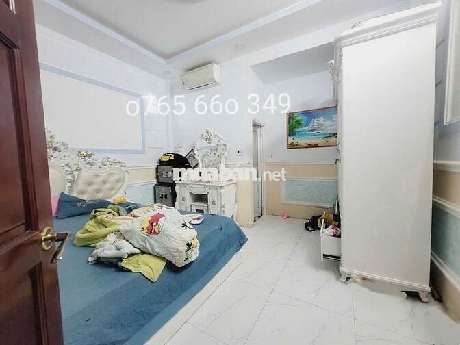 BÁN NHÀ TO ĐẸP. 95MV - HXH - 2TẦNG- HUỲNH TẤN PHÁT. QUẬN 7- CHỈ 5,3 TỶ