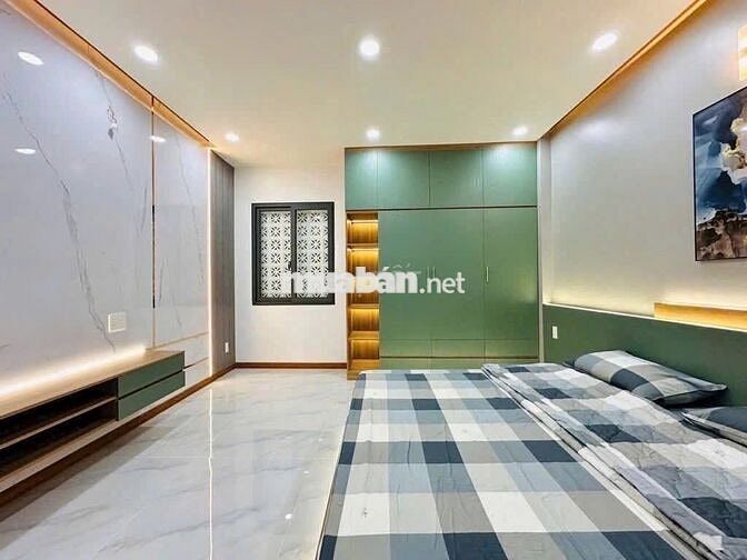 HÀNG HOT SIÊU RẺ - 448B Lê Văn Sỹ,P14,Q3- DTSD 360m2, 5p