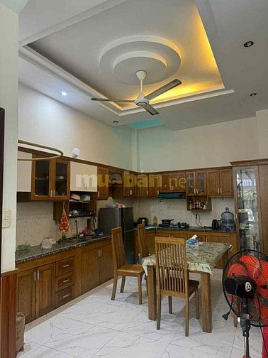 Bán Nhà Mặt Tiền, Tân Quý, Tân Phú, 4.5M X 15M, 4 Tầng, Chỉ 10.9 Tỷ