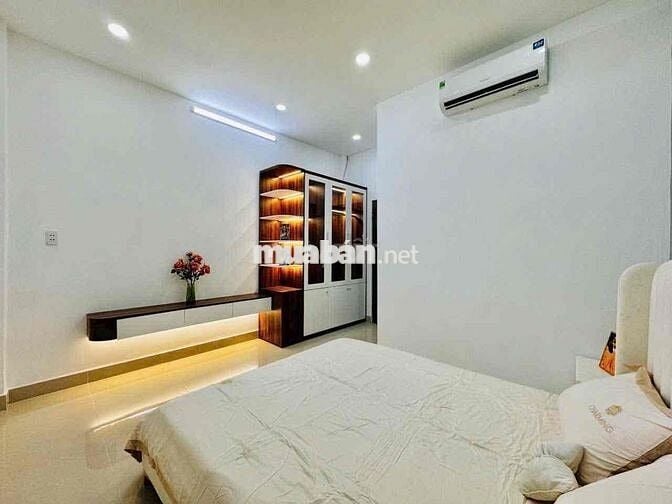 CHO THUÊ NHÀ NGUYÊN CĂN THỐNG NHẤT FULL NỘI THẤT P11 GÒ VẤP