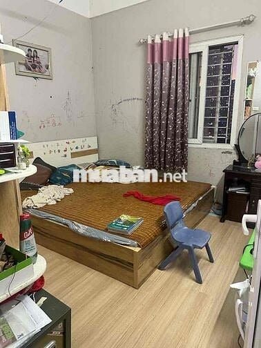 Bán nhanh căn hộ 80m2 chung cư Nam Trung Yên mặt phố Nguyễn Chánh