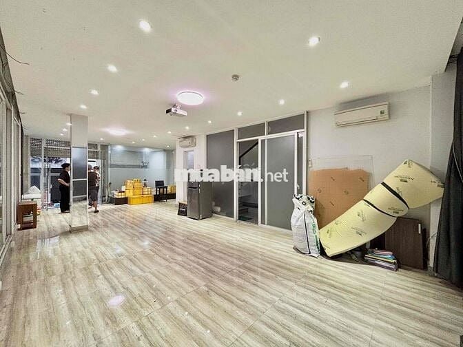 CĂN GÓC 2 MẶT TIỀN HẺM - TRUNG TÂM QUẬN 1 - KINH DOANH ĐA NGÀNH