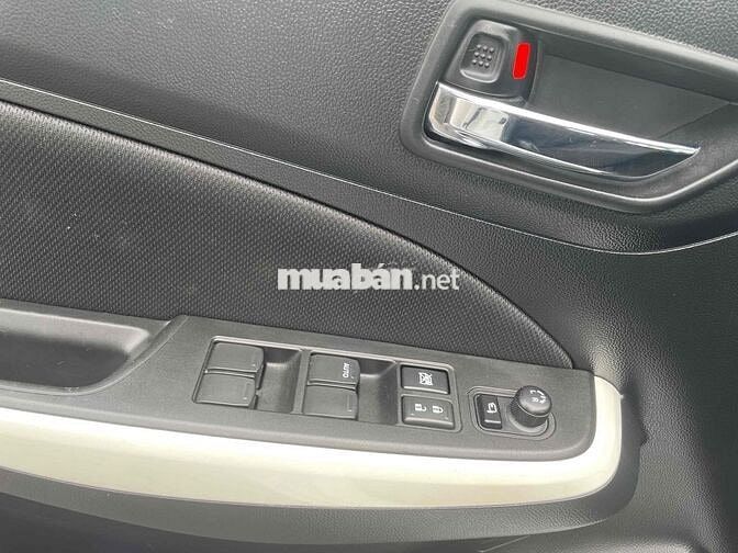 Suzuki Swift 2018 GLX 1.2 AT - 28000 km 1 chủ