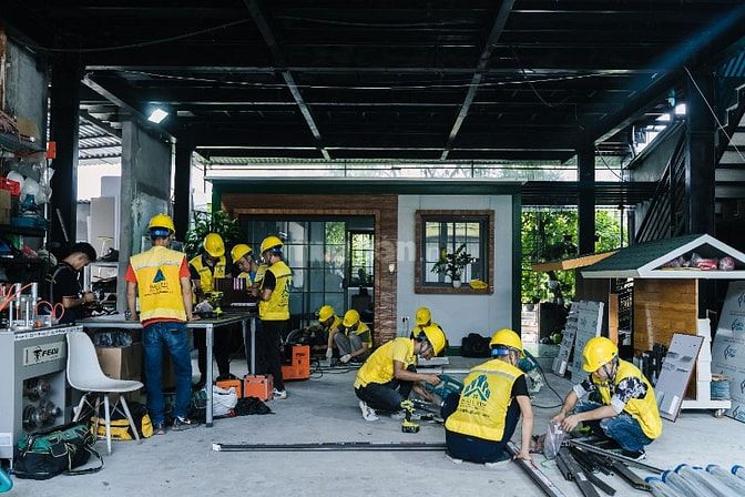 Công ty Xây dựng tuyển: Thợ Cơ khí/Thợ nhôm kính/Thợ thạch cao