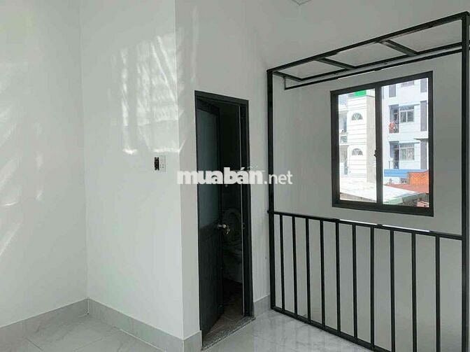 NHÀ NGUYÊN CĂN - MỚI XÂY - 1 TRỆT 2 LẦU (2 PHÒNG NGỦ) - 2WC