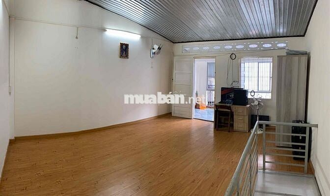 Cho thuê nhà nguyên căn hẻm 220 Hoàng Hoa Thám