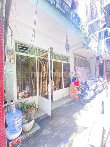 Bán nhà cũ tiện cải tạo Lý Thái Tổ - Q.10 - 31m2 nở hậu - giá 4,97 tỉ