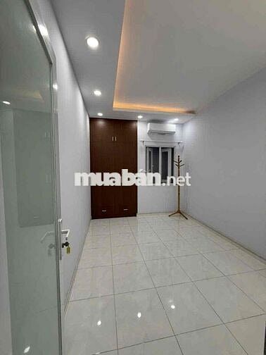 2pn 1 toilet ngay trung tâm Q1