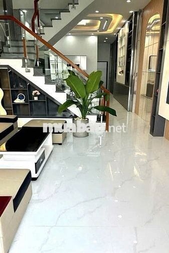 Chủ nhà kẹt tiền bán gấp giảm 200tr còn 2ty250 ( còn thương lượng )