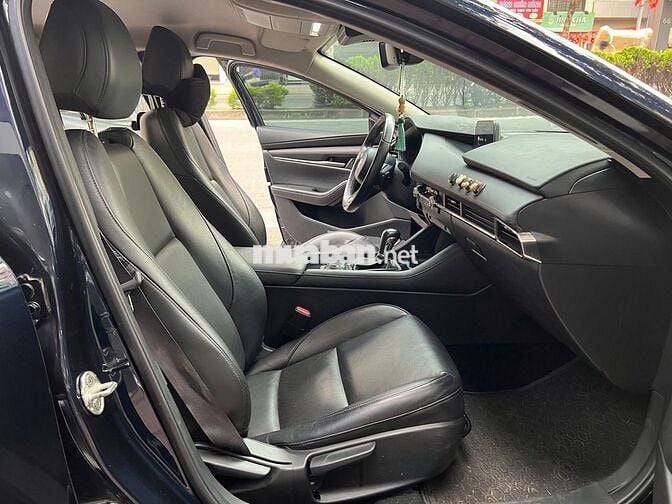 Mazda 3 1.5 AT luxury sx 2022 đk 2023