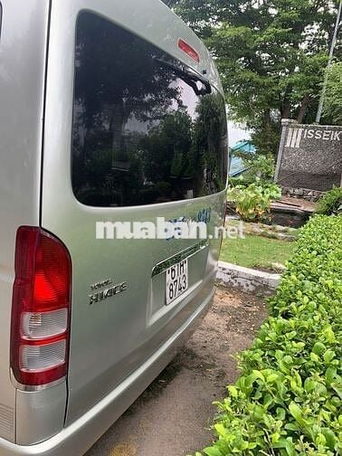 Toyota Hiace 2005 - xe xài kỹ còn rất đẹp