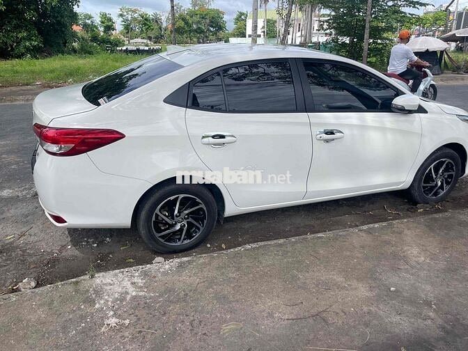 Toyota Vios 2021. 1.5E MT - 80000 km