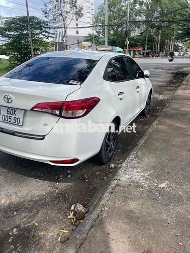 Toyota Vios 2021. 1.5E MT - 80000 km