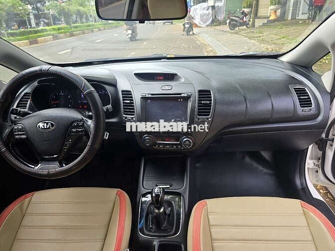 Connect Auto bán Kia Cerato 1.6 MT 2016
