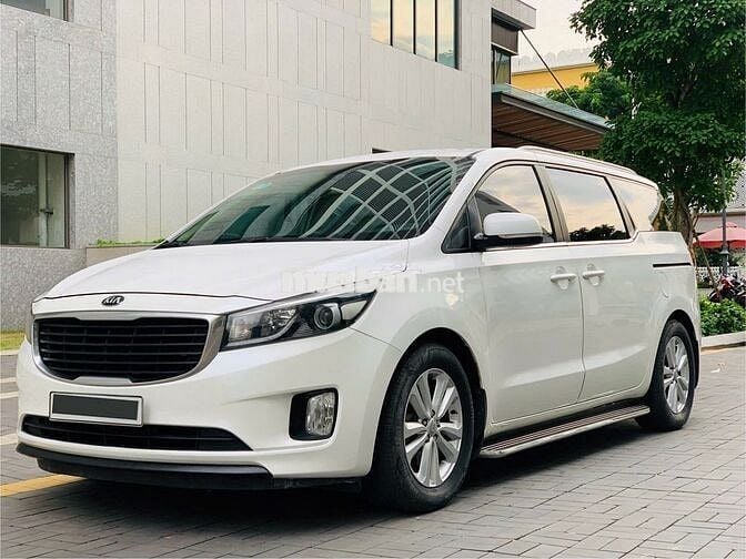 Kia Sedona 2016 3.3 GAT - 150000 km