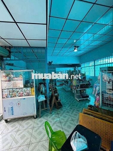 Cho thuê mặt tiền kinh doanh DT743