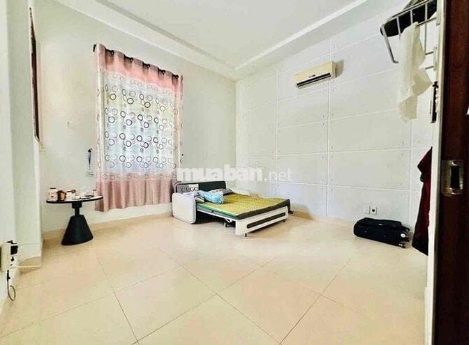 MẶT BẰNG KD 2 TẦNG MT LOSEBY, DT 300M2 NGANG 15M