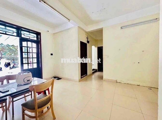 MẶT BẰNG KD 2 TẦNG MT LOSEBY, DT 300M2 NGANG 15M