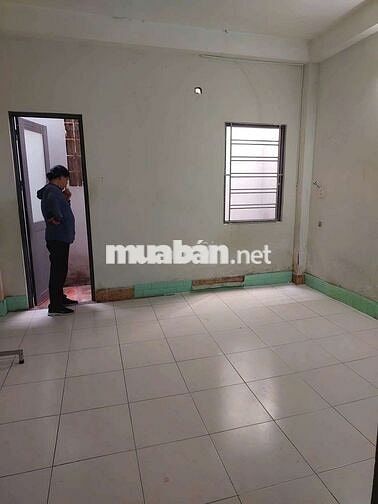 NHÀ ĐANG SƠN SỮA MỚI 4X20M 1 LẦU 3PN GIÁ TỐT